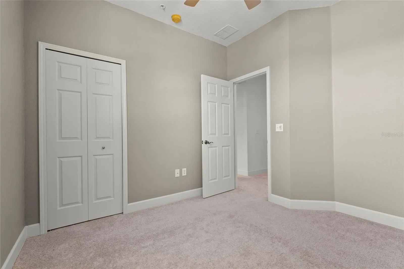 3671 PARKRIDGE CIR #8-201, #8-201