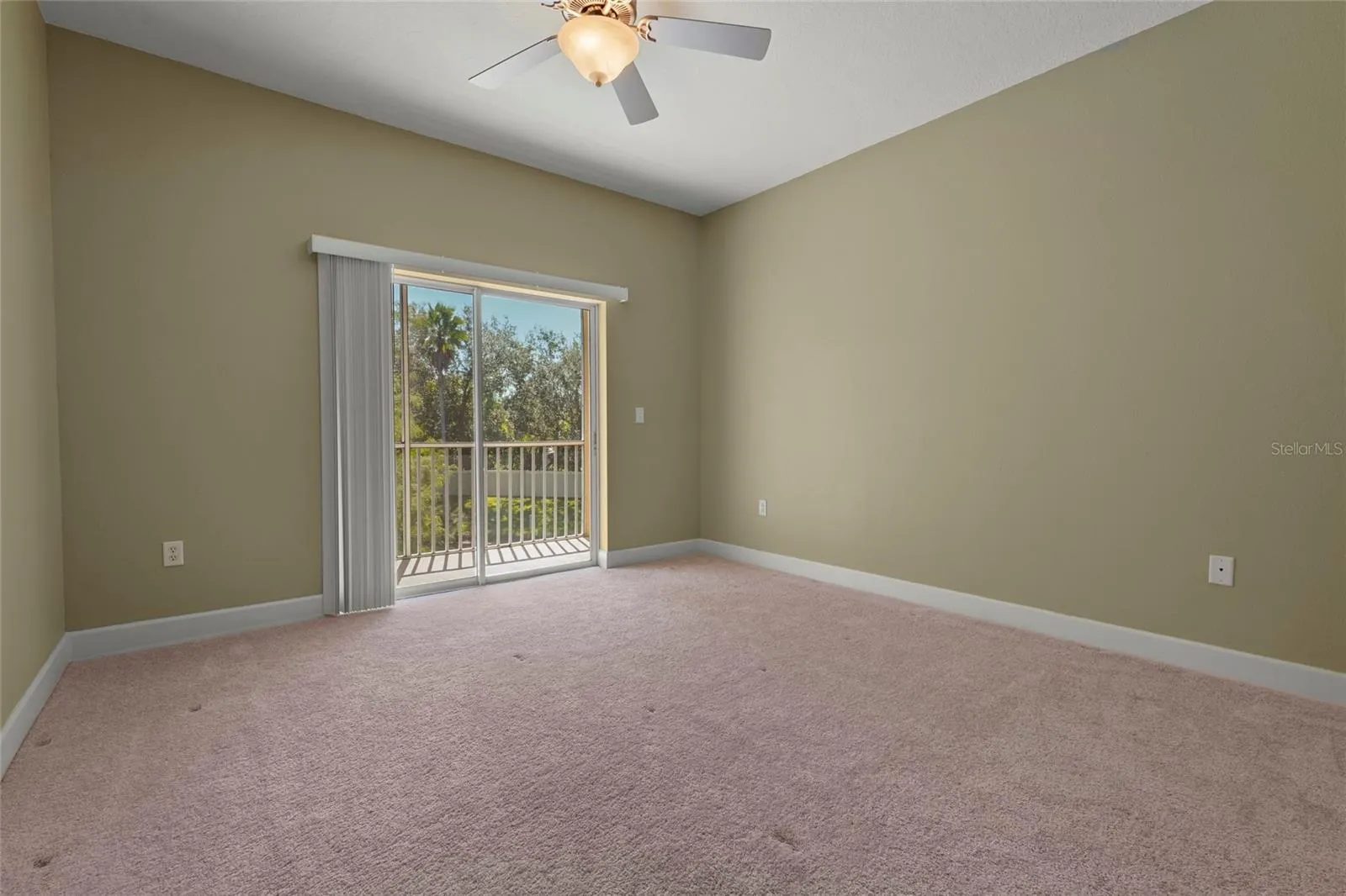 3671 PARKRIDGE CIR #8-201, #8-201