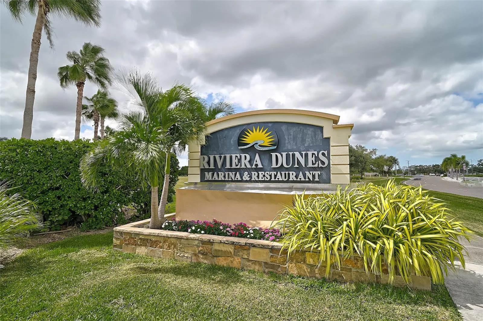 130 RIVIERA DUNES WAY #804, #804