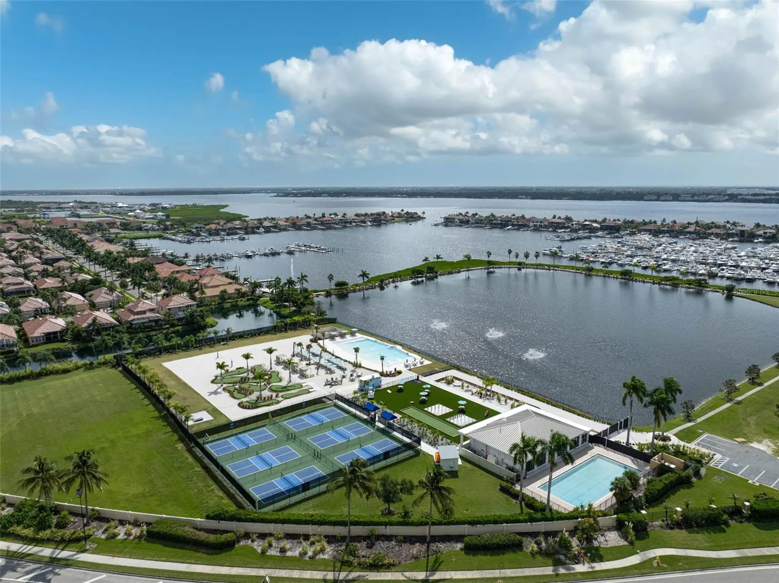 130 RIVIERA DUNES WAY #804, #804
