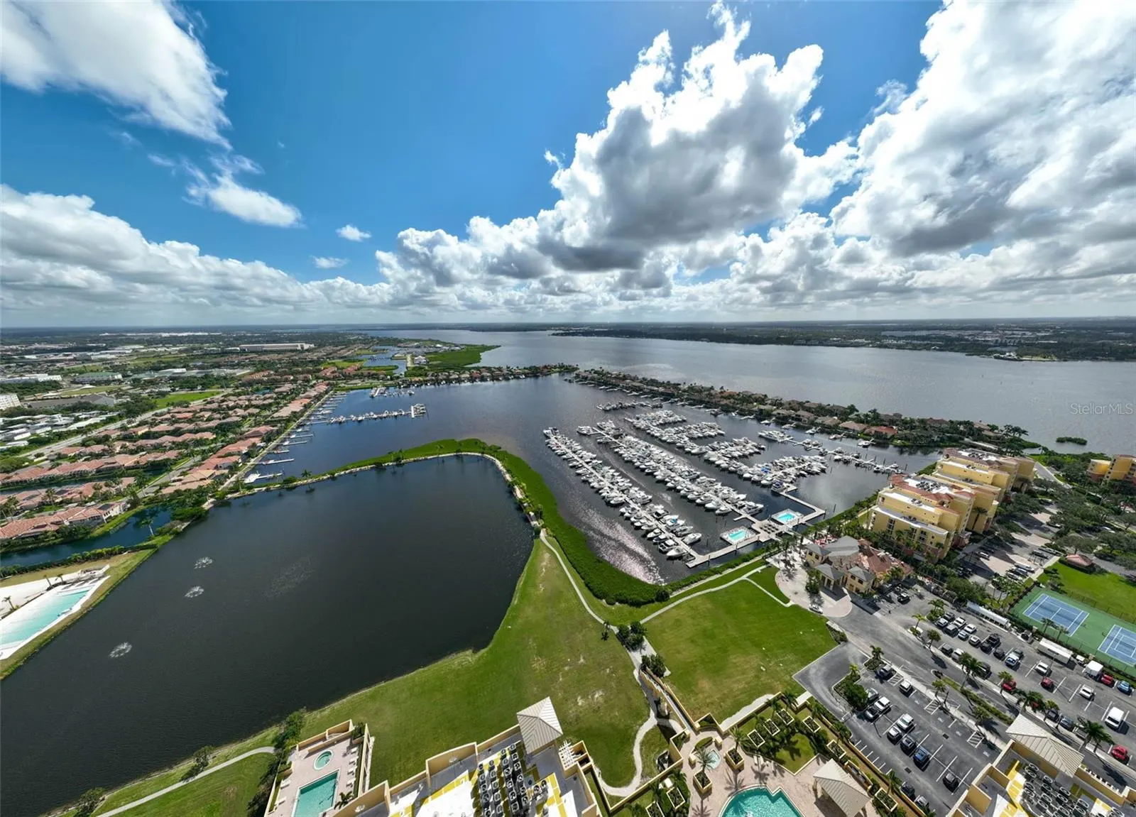 130 RIVIERA DUNES WAY #804, #804