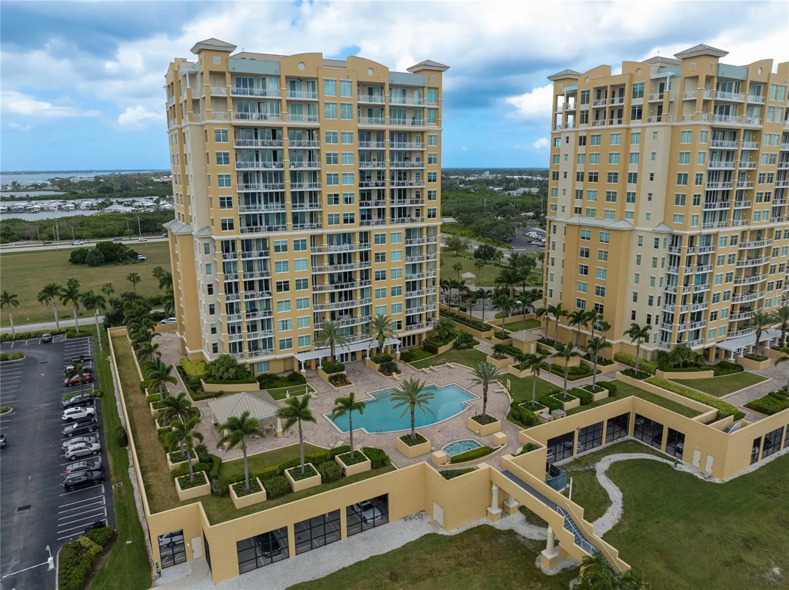 130 RIVIERA DUNES WAY #804, #804