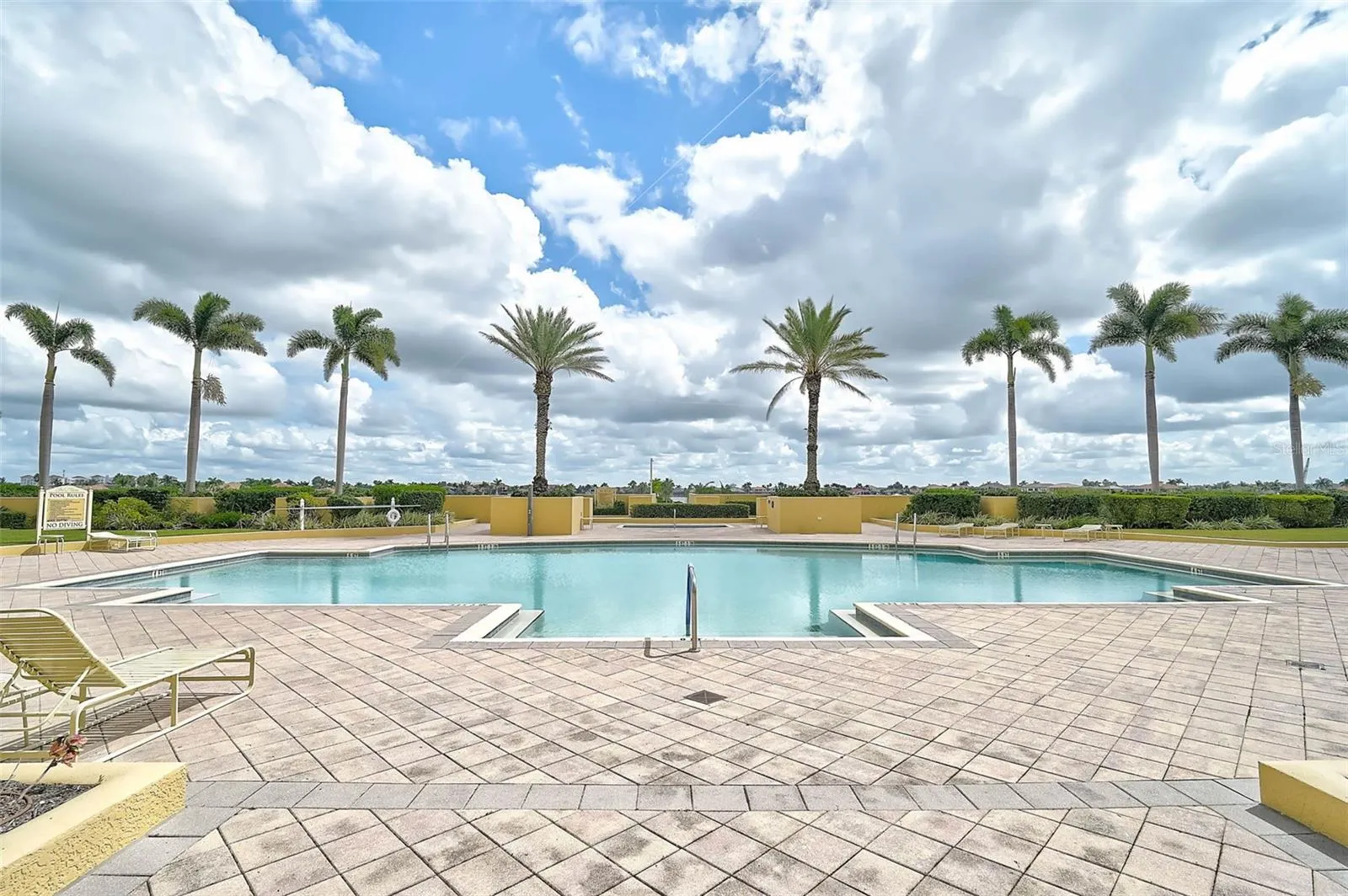 130 RIVIERA DUNES WAY #804, #804