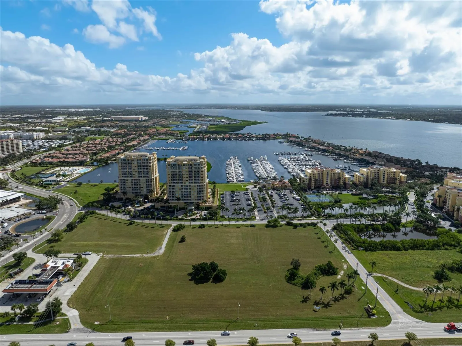 130 RIVIERA DUNES WAY #804, #804