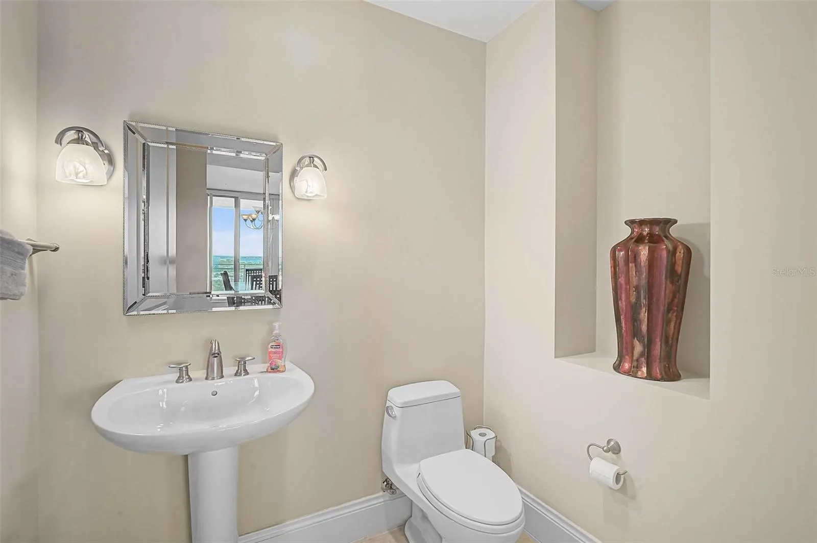 130 RIVIERA DUNES WAY #804, #804