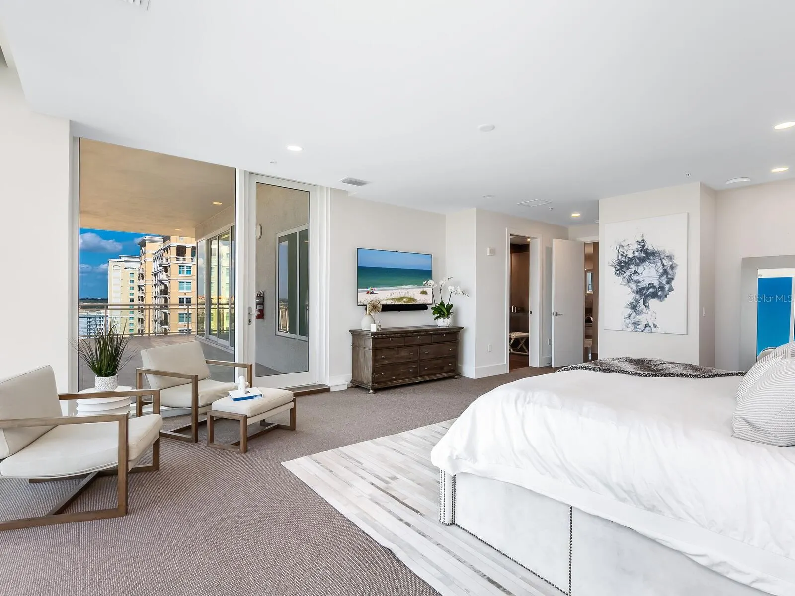 540 N TAMIAMI TRL #1201, #1201