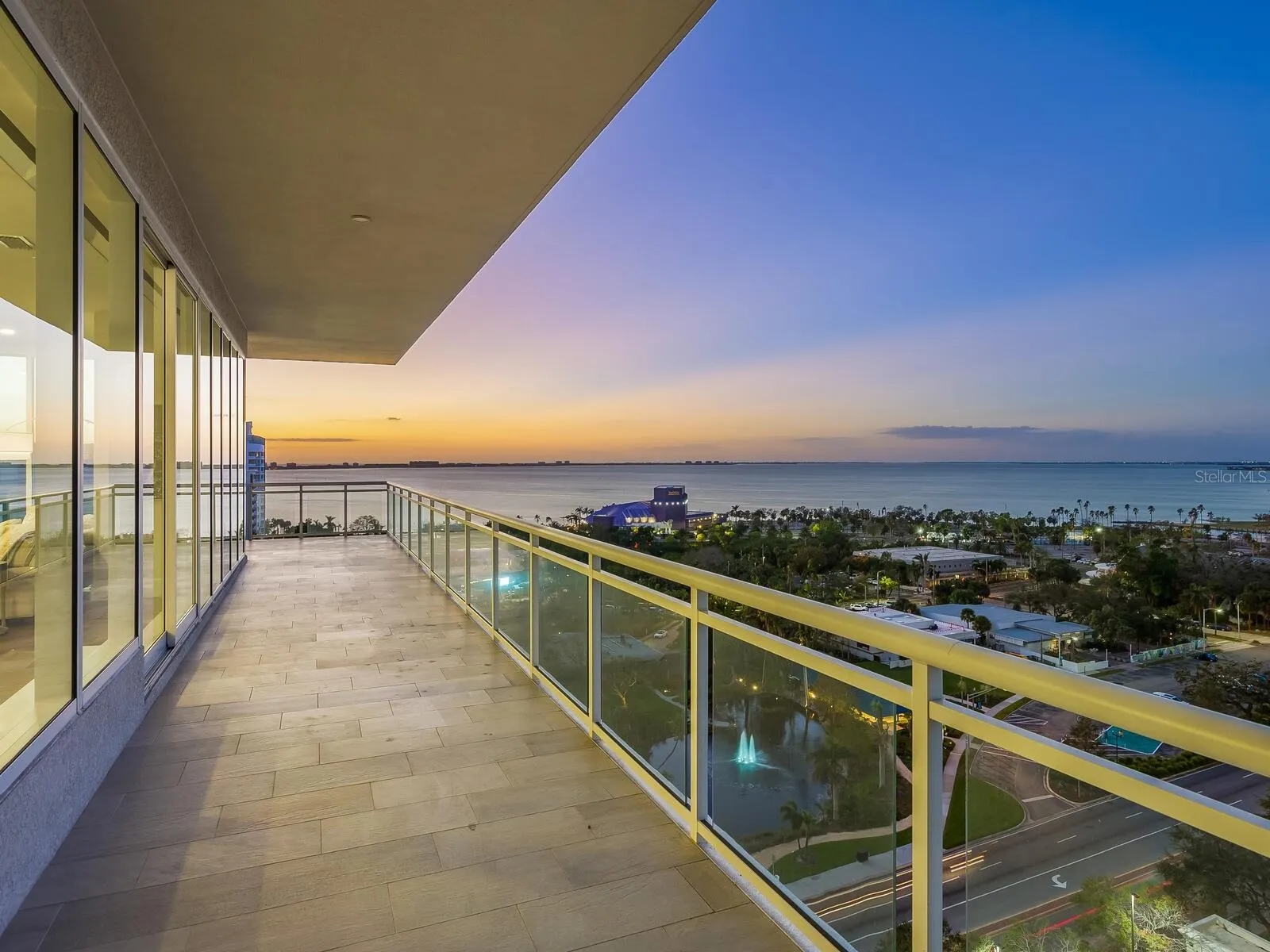 540 N TAMIAMI TRL #1201, #1201