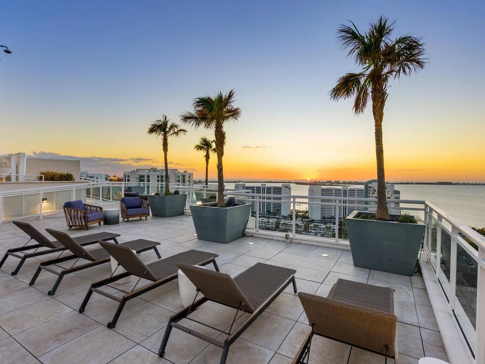 540 N TAMIAMI TRL #1201, #1201