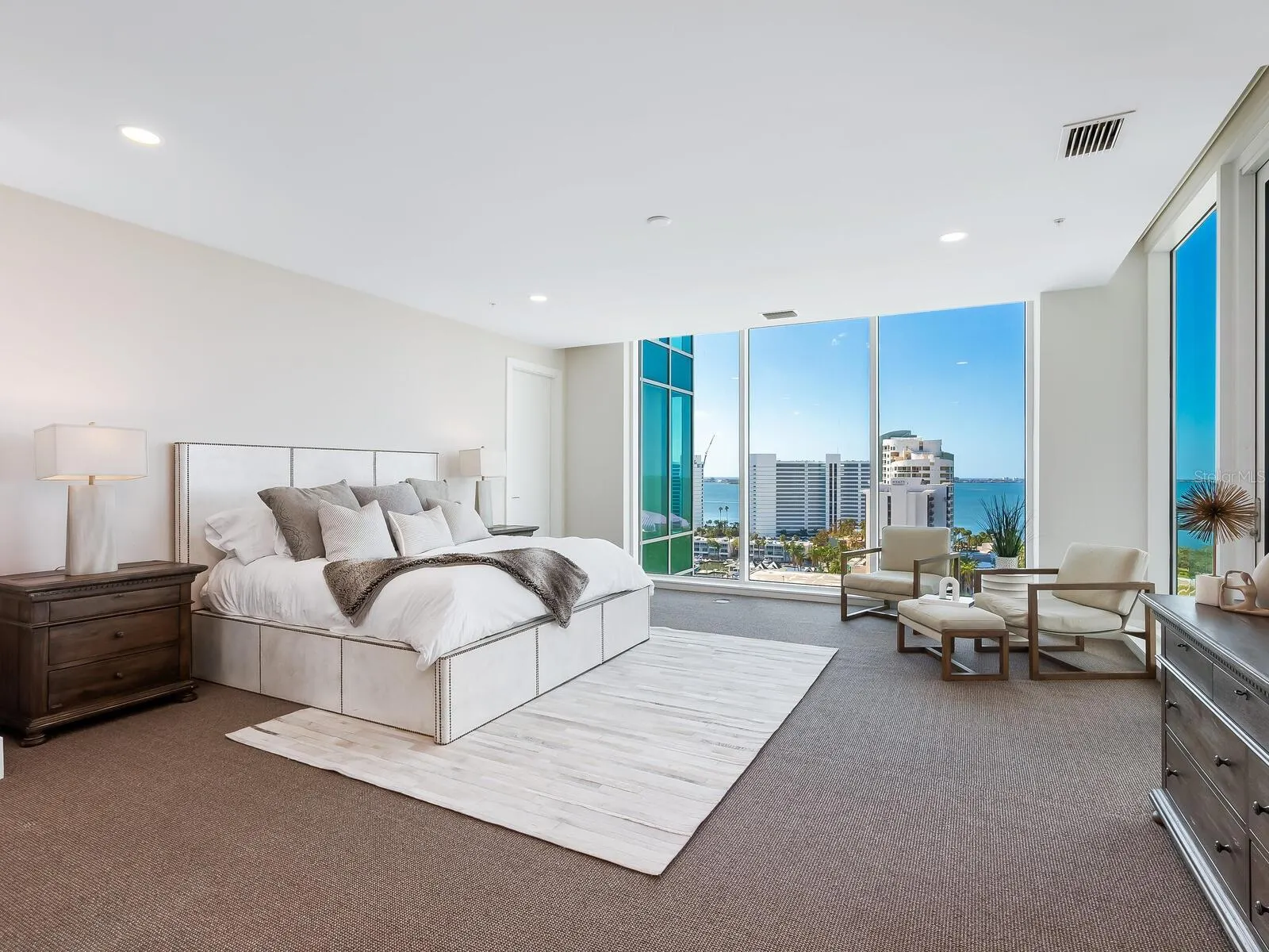 540 N TAMIAMI TRL #1201, #1201