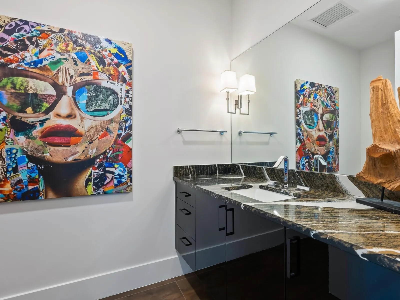 540 N TAMIAMI TRL #1201, #1201