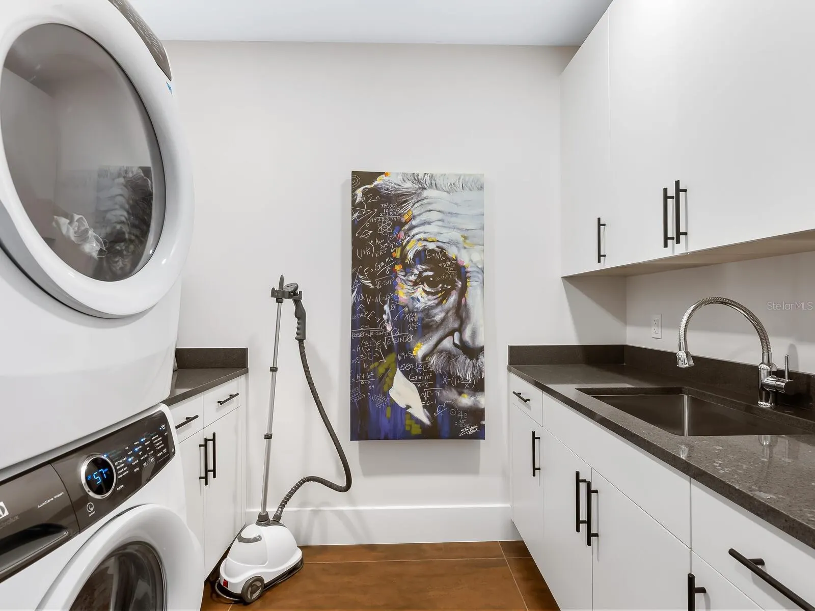540 N TAMIAMI TRL #1201, #1201