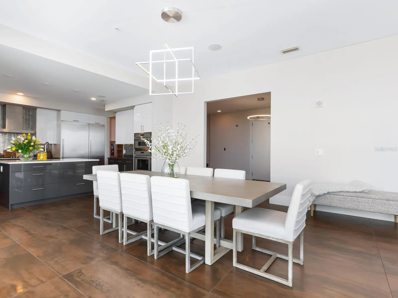 540 N TAMIAMI TRL #1201, #1201