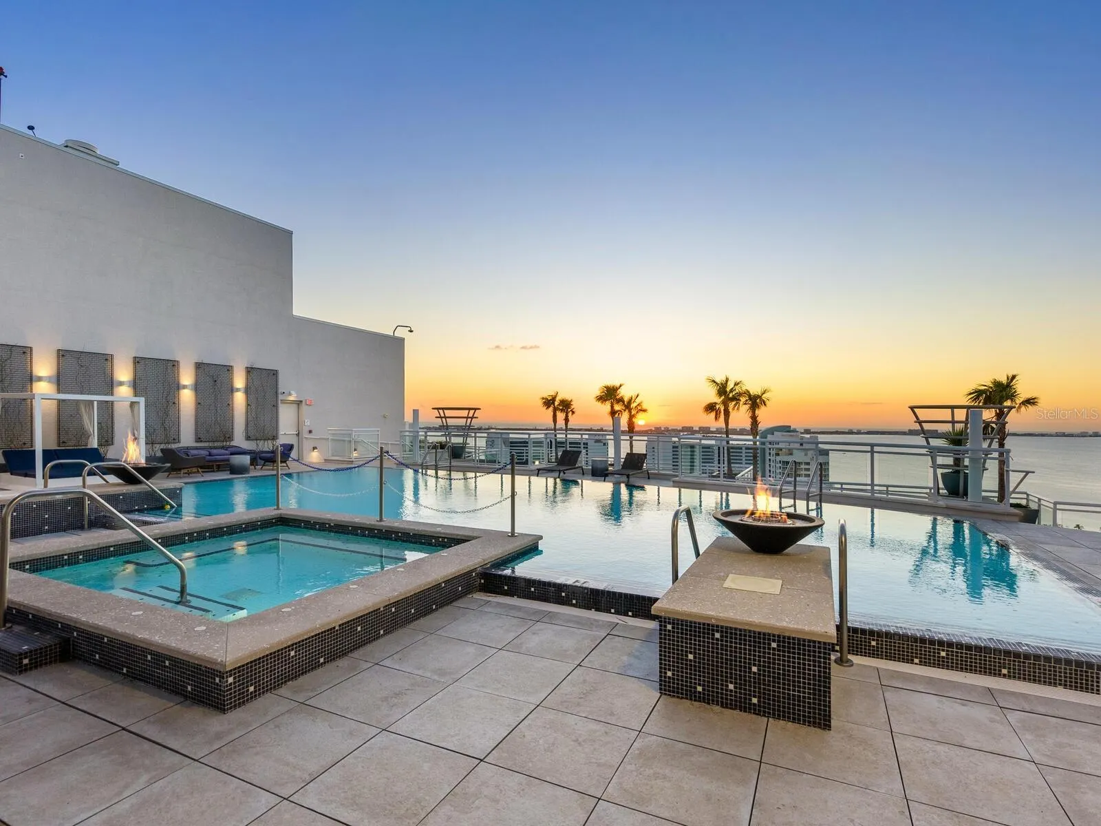 540 N TAMIAMI TRL #1201, #1201