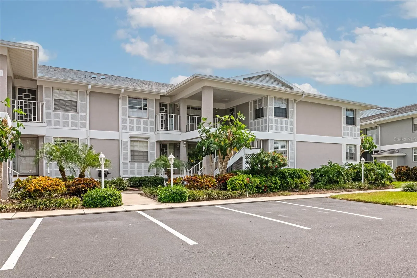 1145 EDGEWATER CIR #1145, #1145
