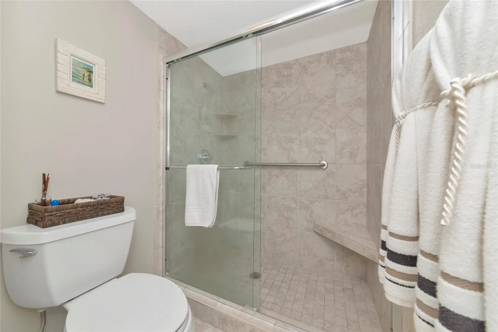 1145 EDGEWATER CIR #1145, #1145