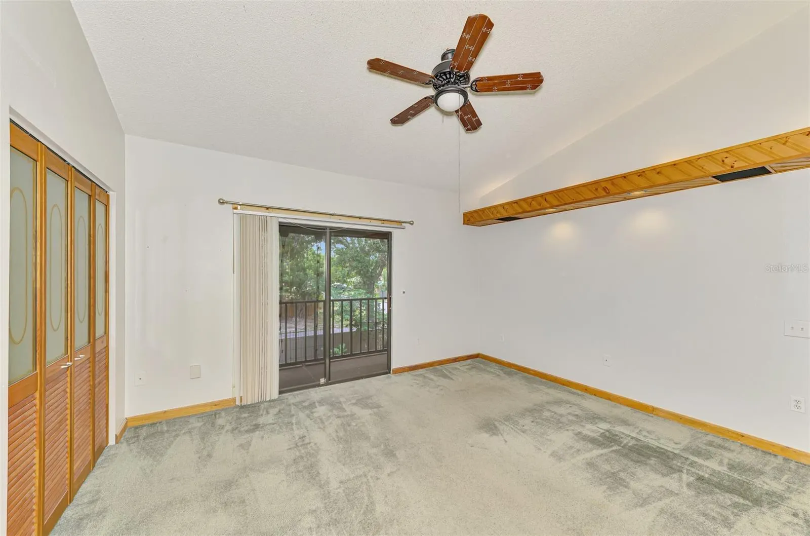 977 SUNRIDGE DR #113, #113