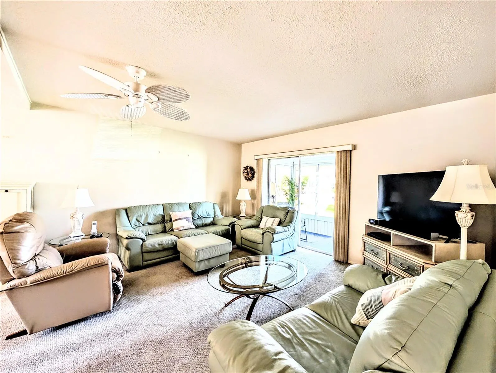 2303 SUNSET DR #H7, #H7