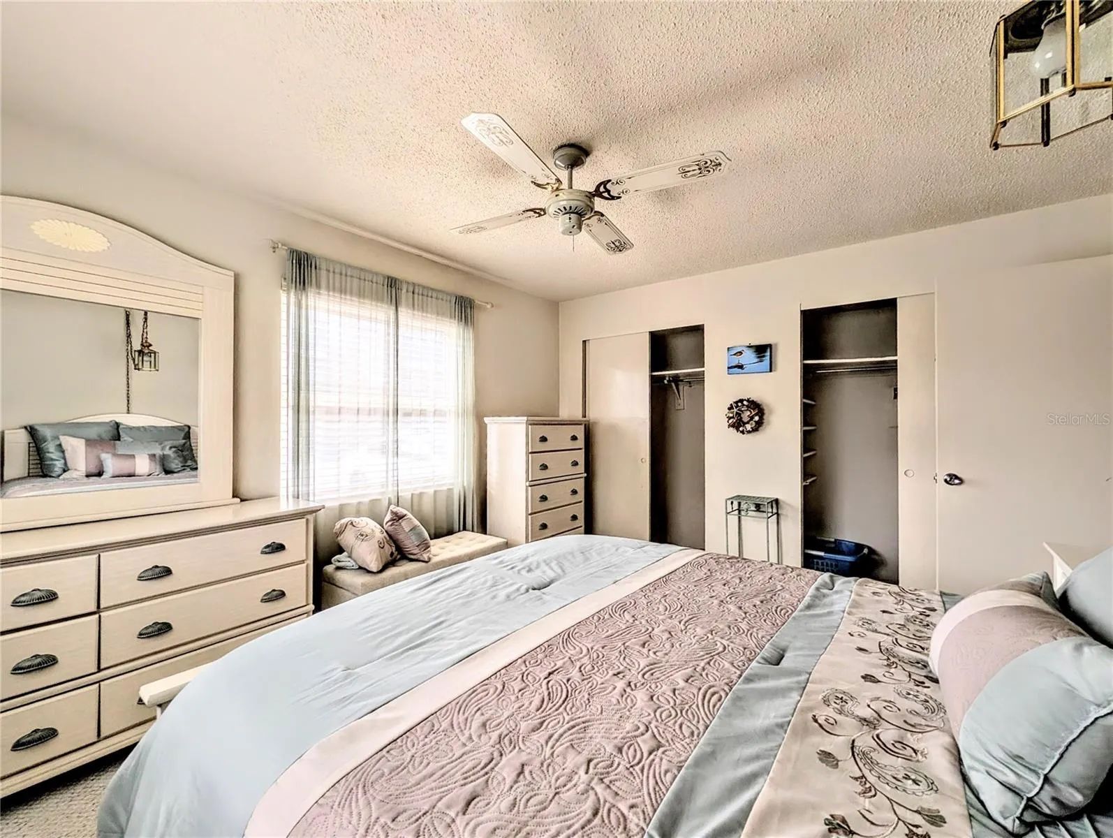 2303 SUNSET DR #H7, #H7