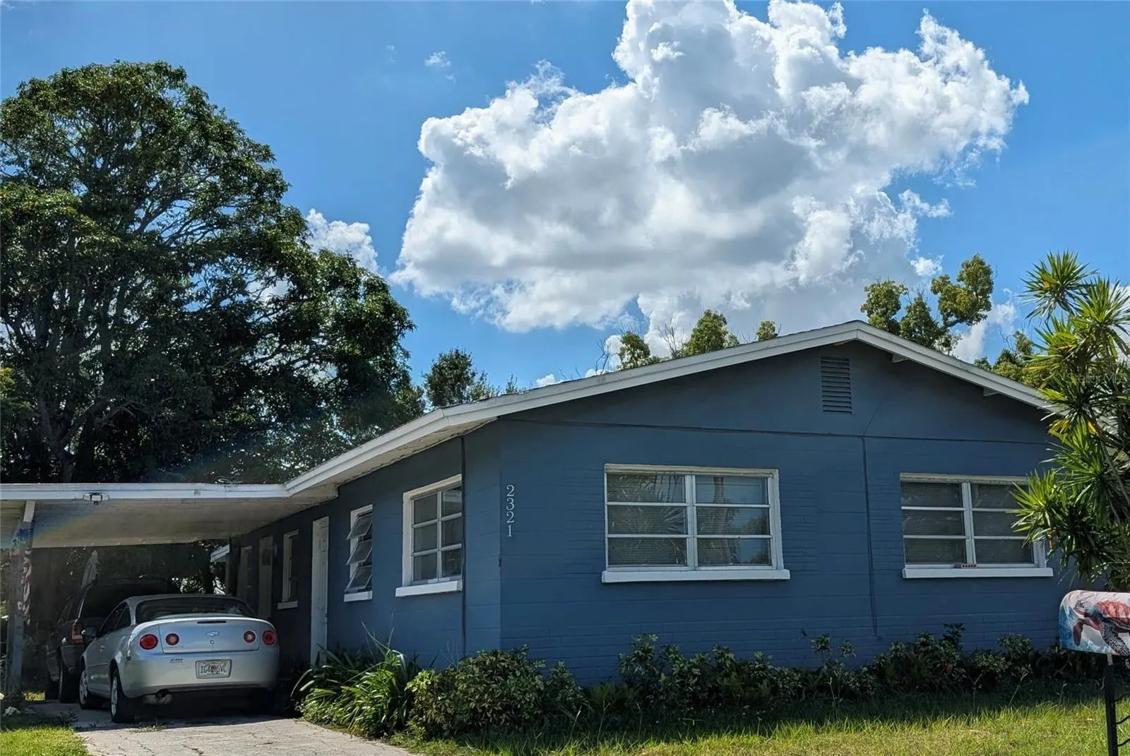 2321 15TH AVE W