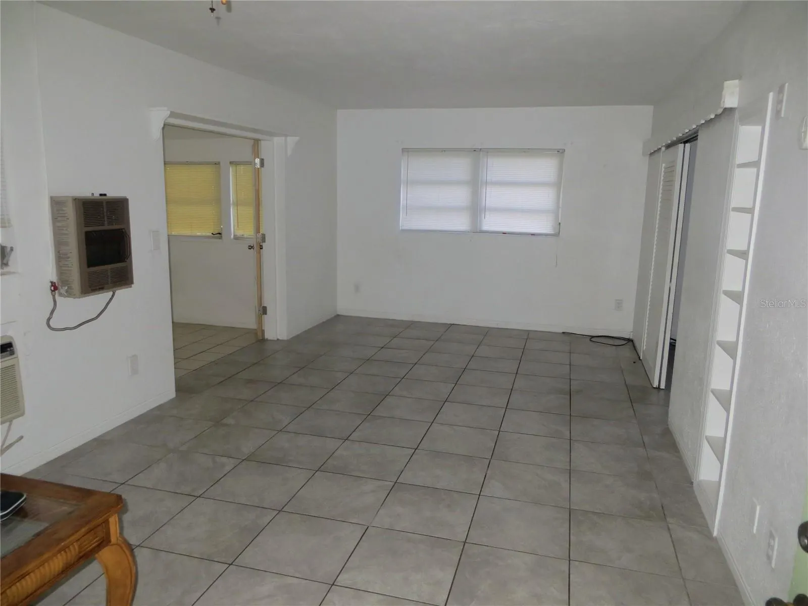2321 15TH AVE W