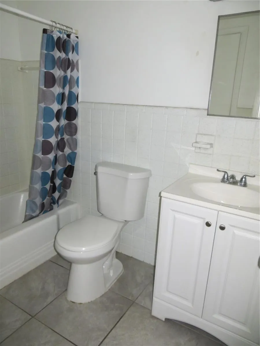 2321 15TH AVE W