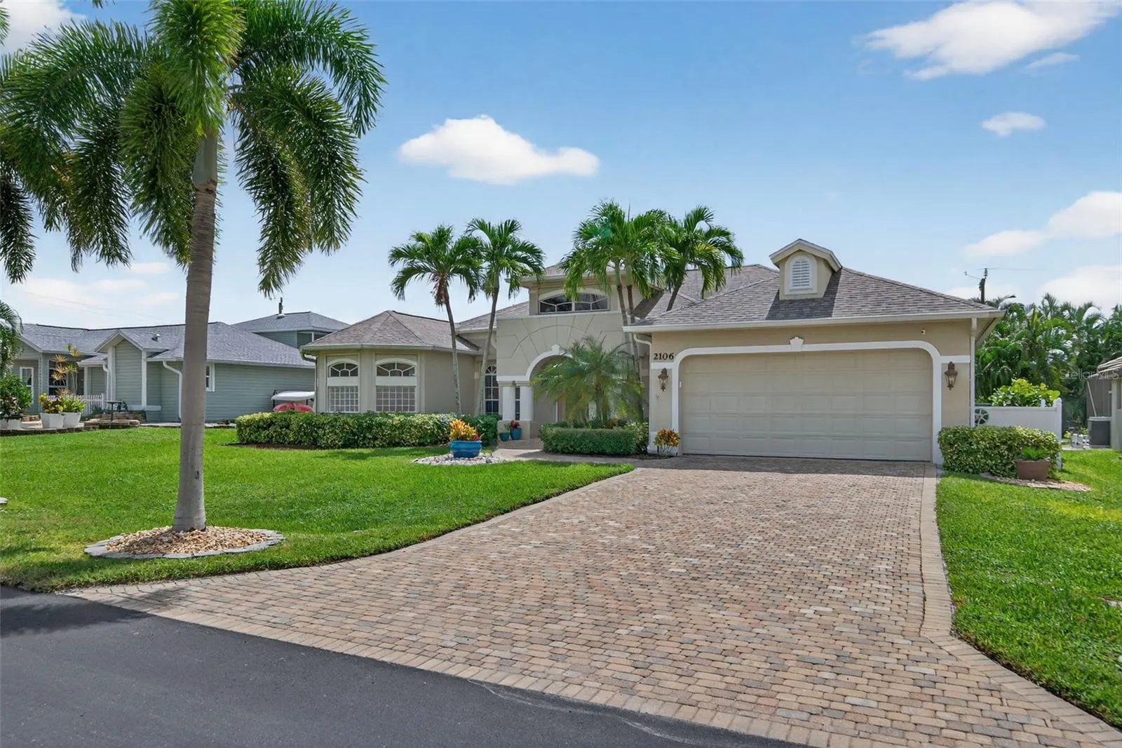 2106 SW 52ND ST