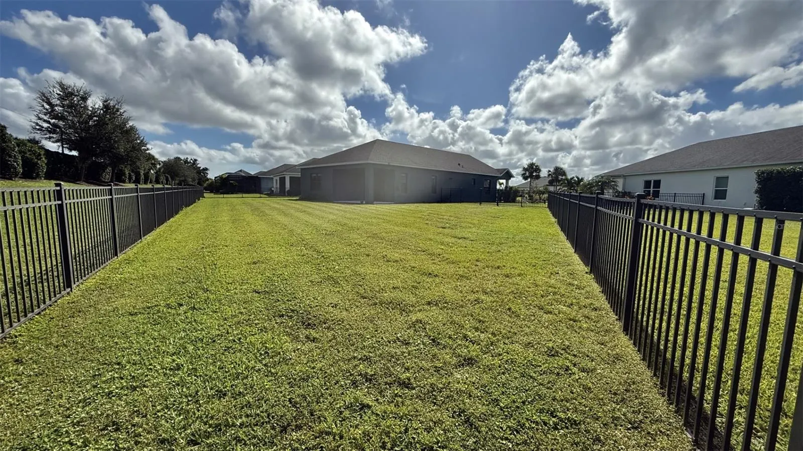 13584 OLD CREEK CT