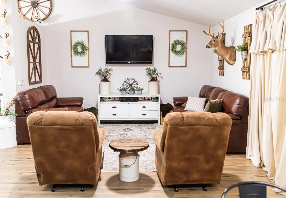 1533 COUNTY ROAD 13