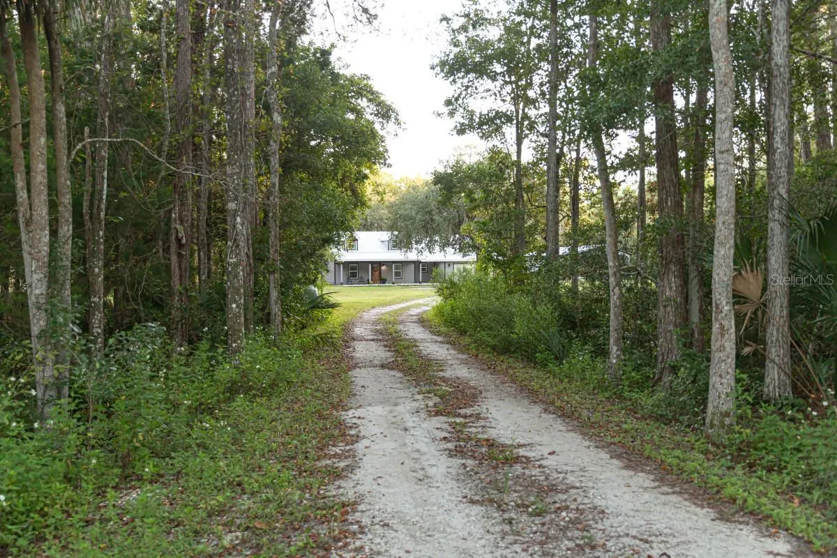 1533 COUNTY ROAD 13