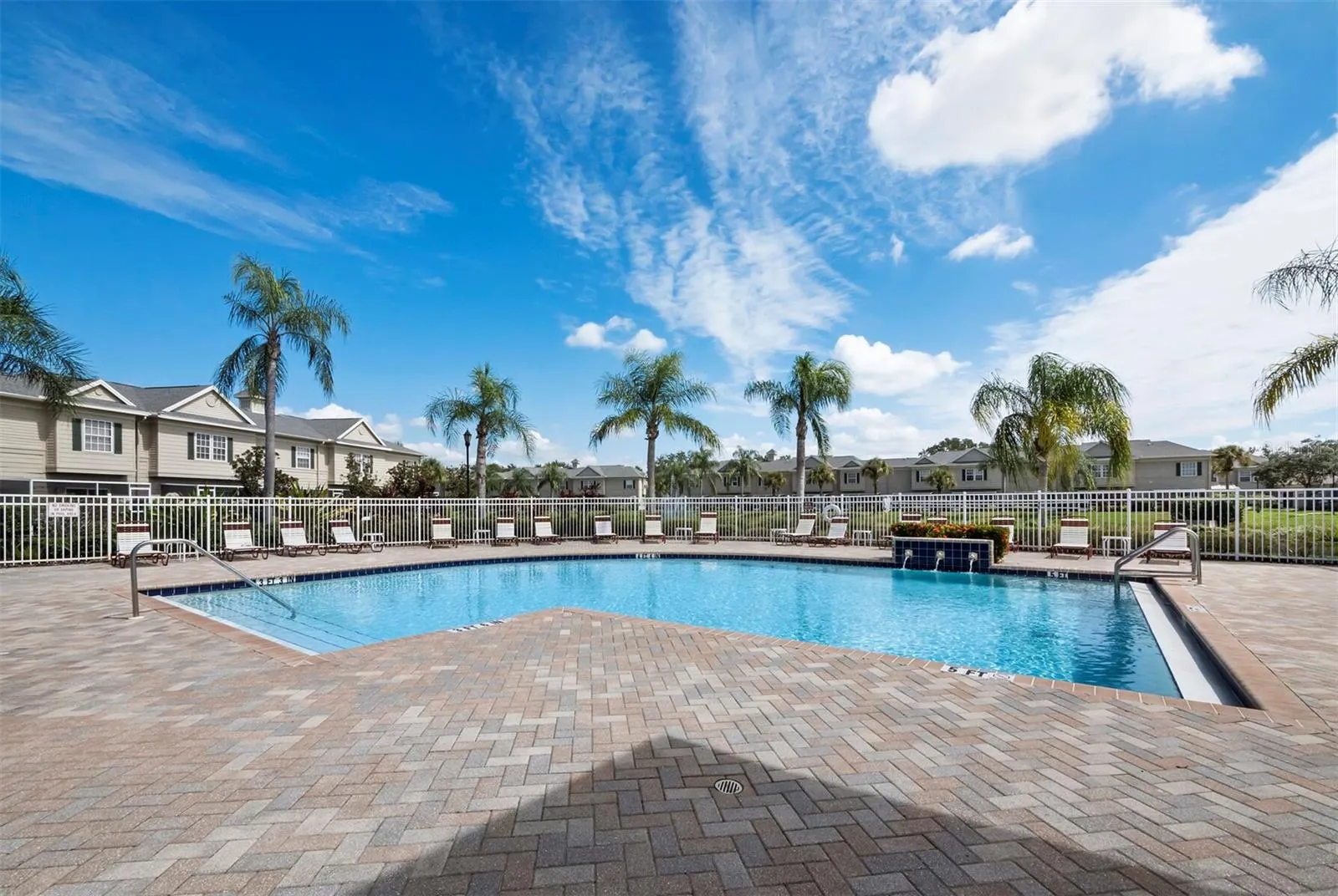 7596 PLANTATION CIR #7596, #7596