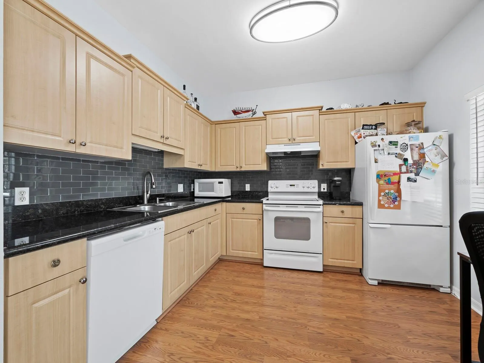 7596 PLANTATION CIR #7596, #7596