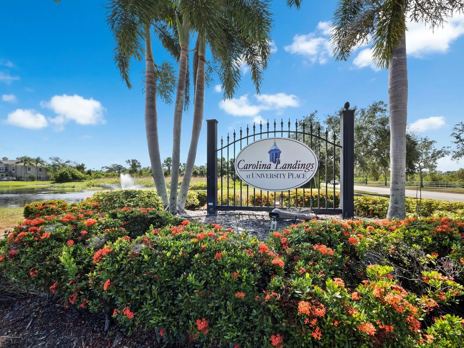 7596 PLANTATION CIR #7596, #7596