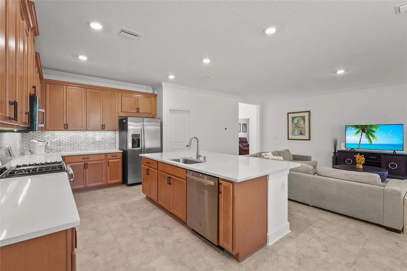 6195 MESA GLN