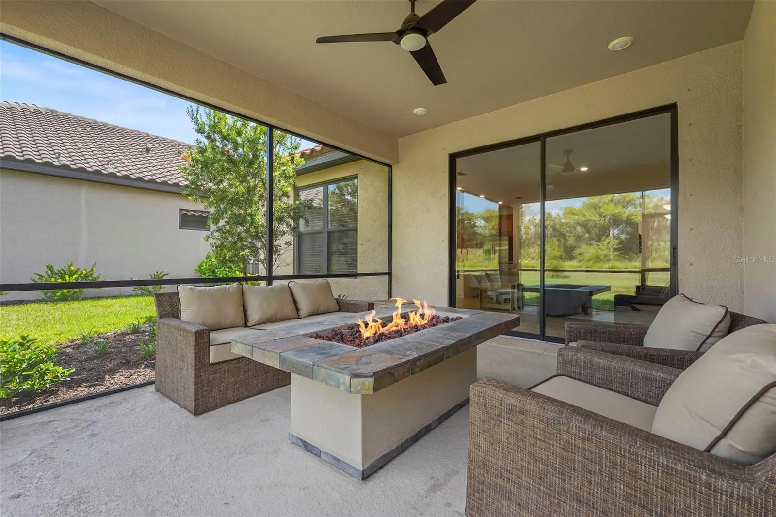 6195 MESA GLN
