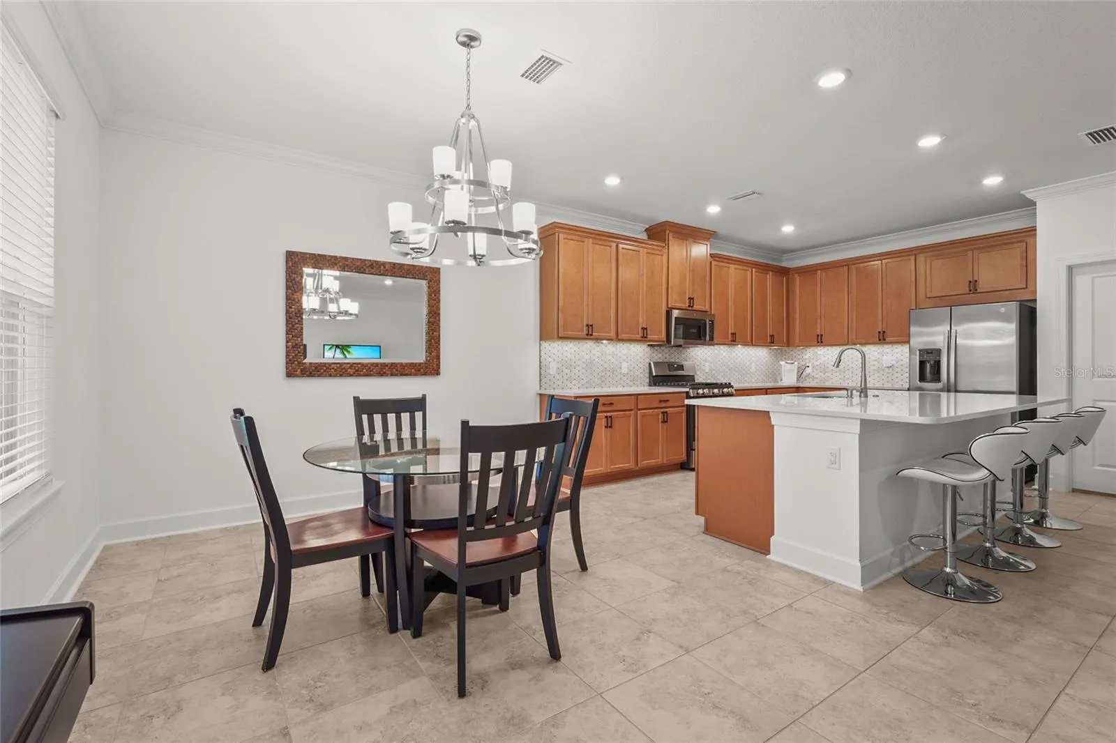 6195 MESA GLN
