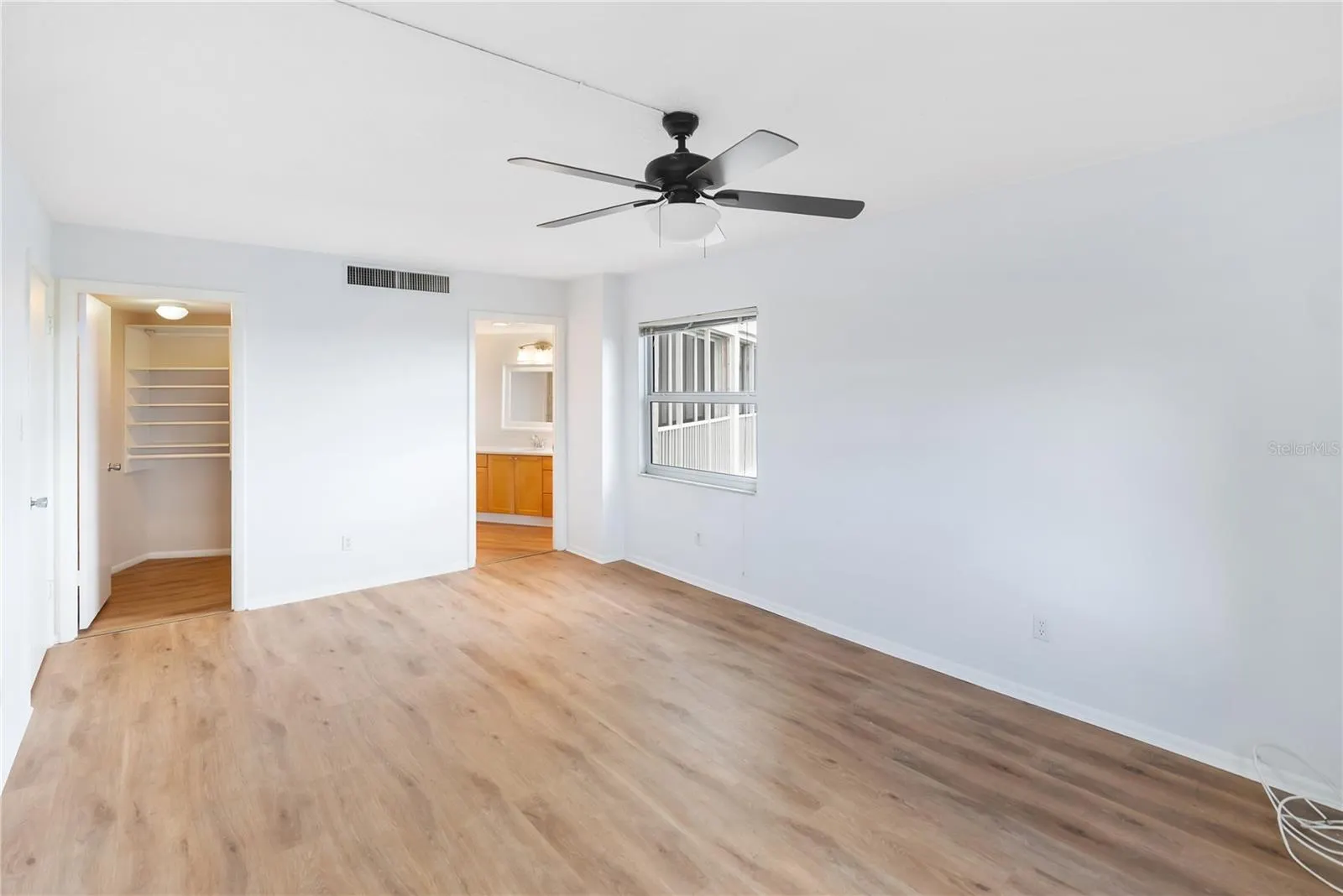 435 S GULFSTREAM AVE #403, #403