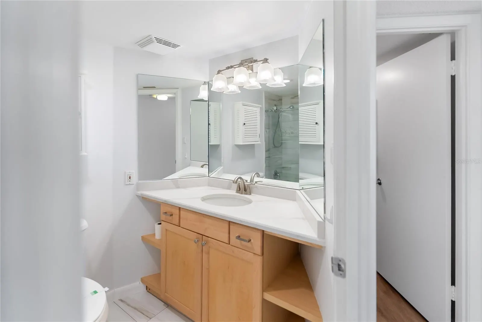 435 S GULFSTREAM AVE #403, #403