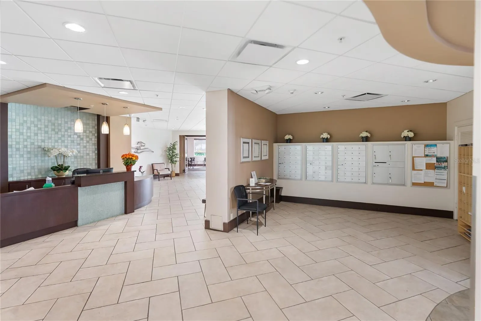 435 S GULFSTREAM AVE #403, #403