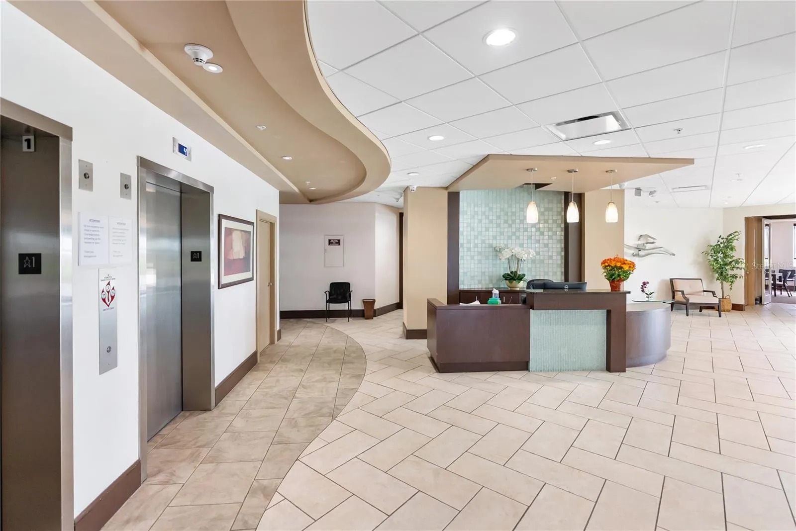 435 S GULFSTREAM AVE #403, #403