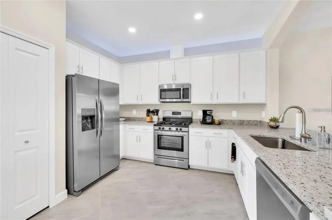 5413 MYSTIC WATER CV