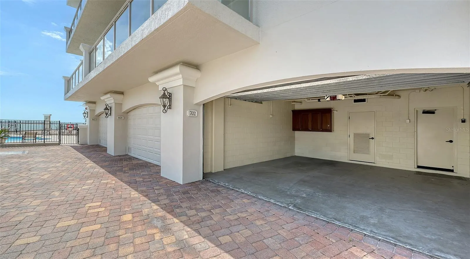 464 GOLDEN GATE PT #702, #702