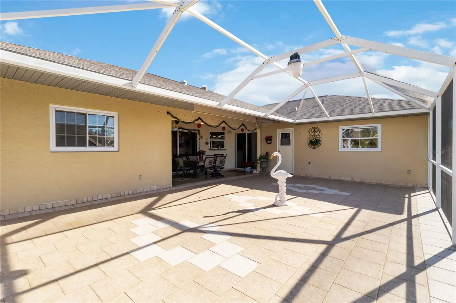 8661 QUINN CT