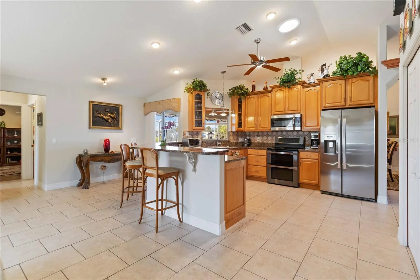 8661 QUINN CT