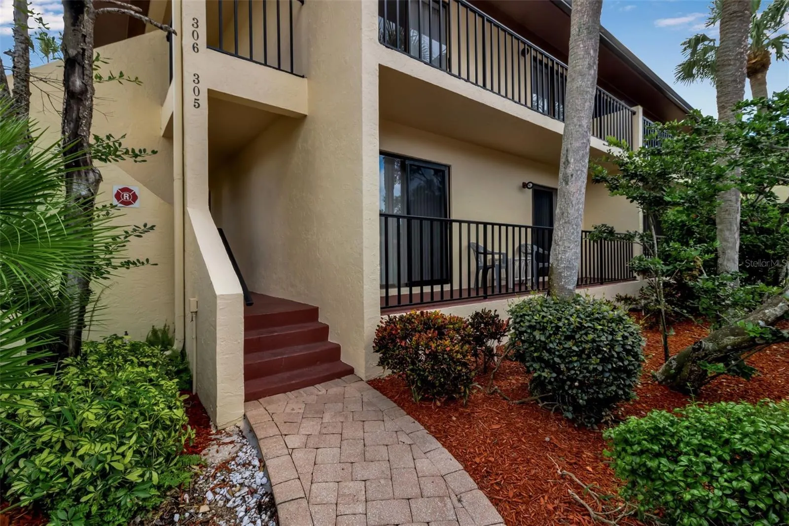 6472 SEAGULL DR #305, #305