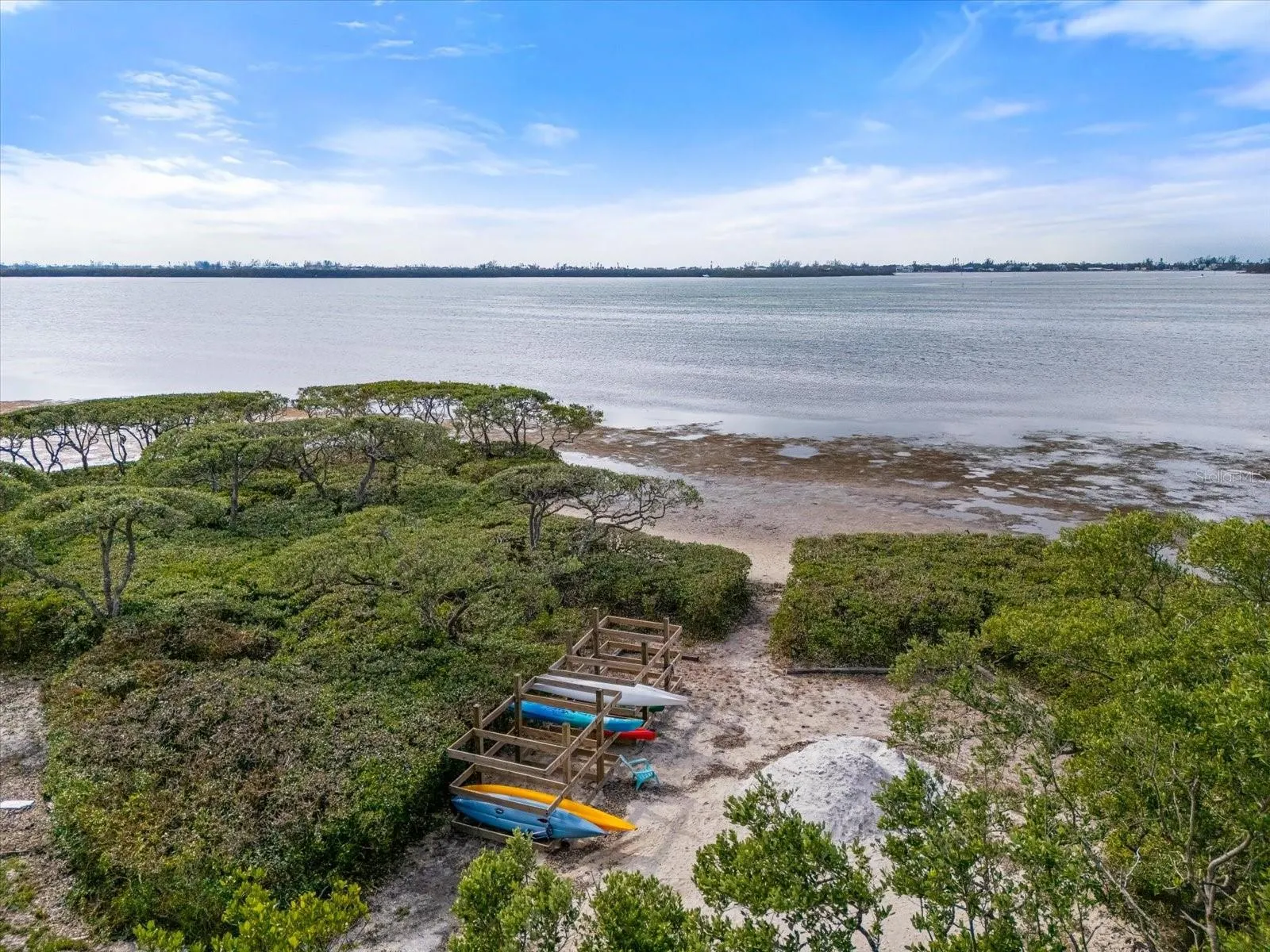 24 TIDY ISLAND BLVD