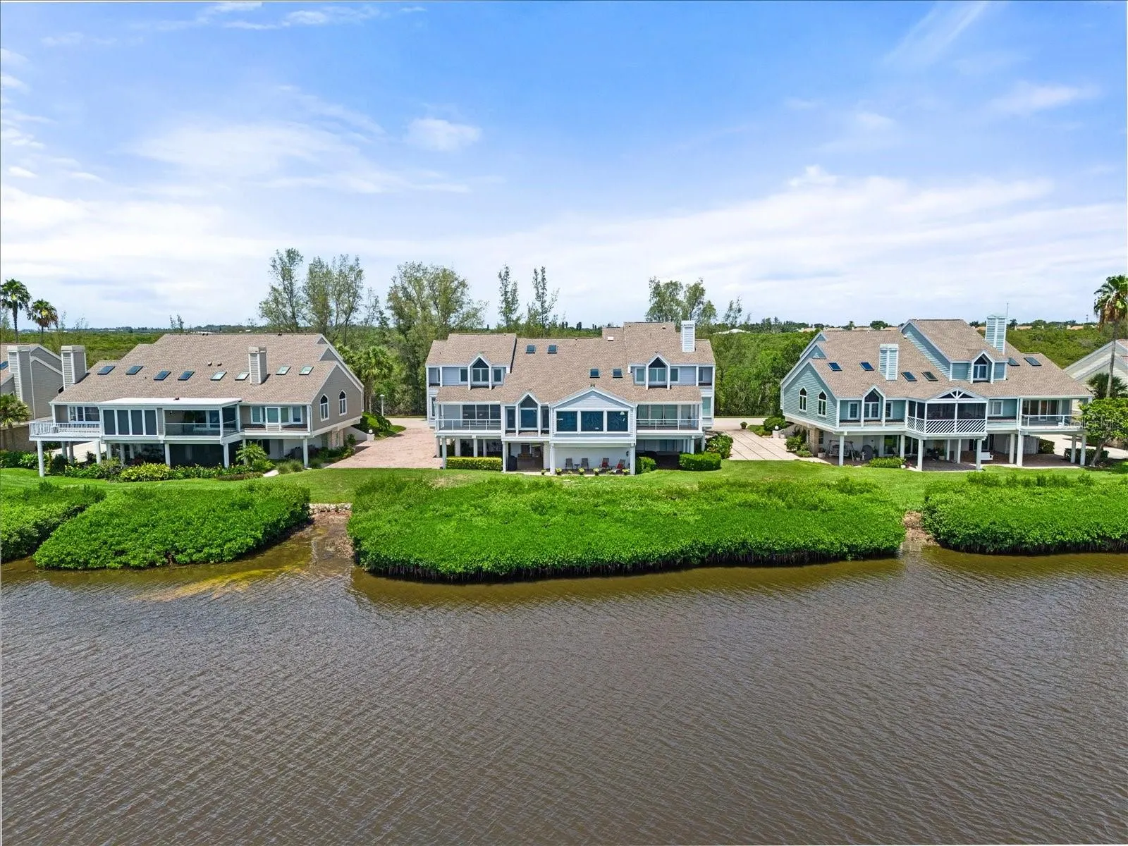 24 TIDY ISLAND BLVD
