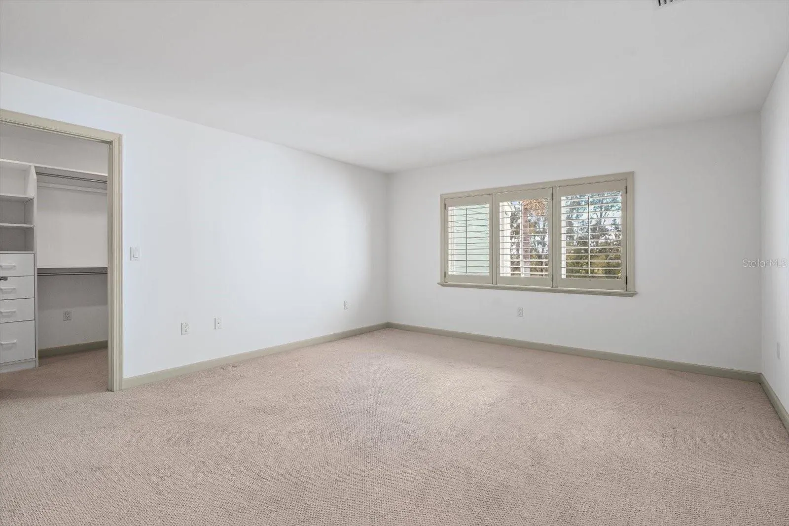 24 TIDY ISLAND BLVD