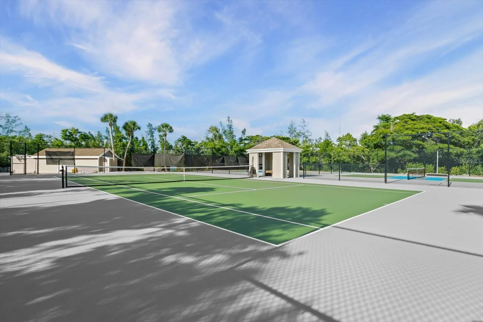 24 TIDY ISLAND BLVD