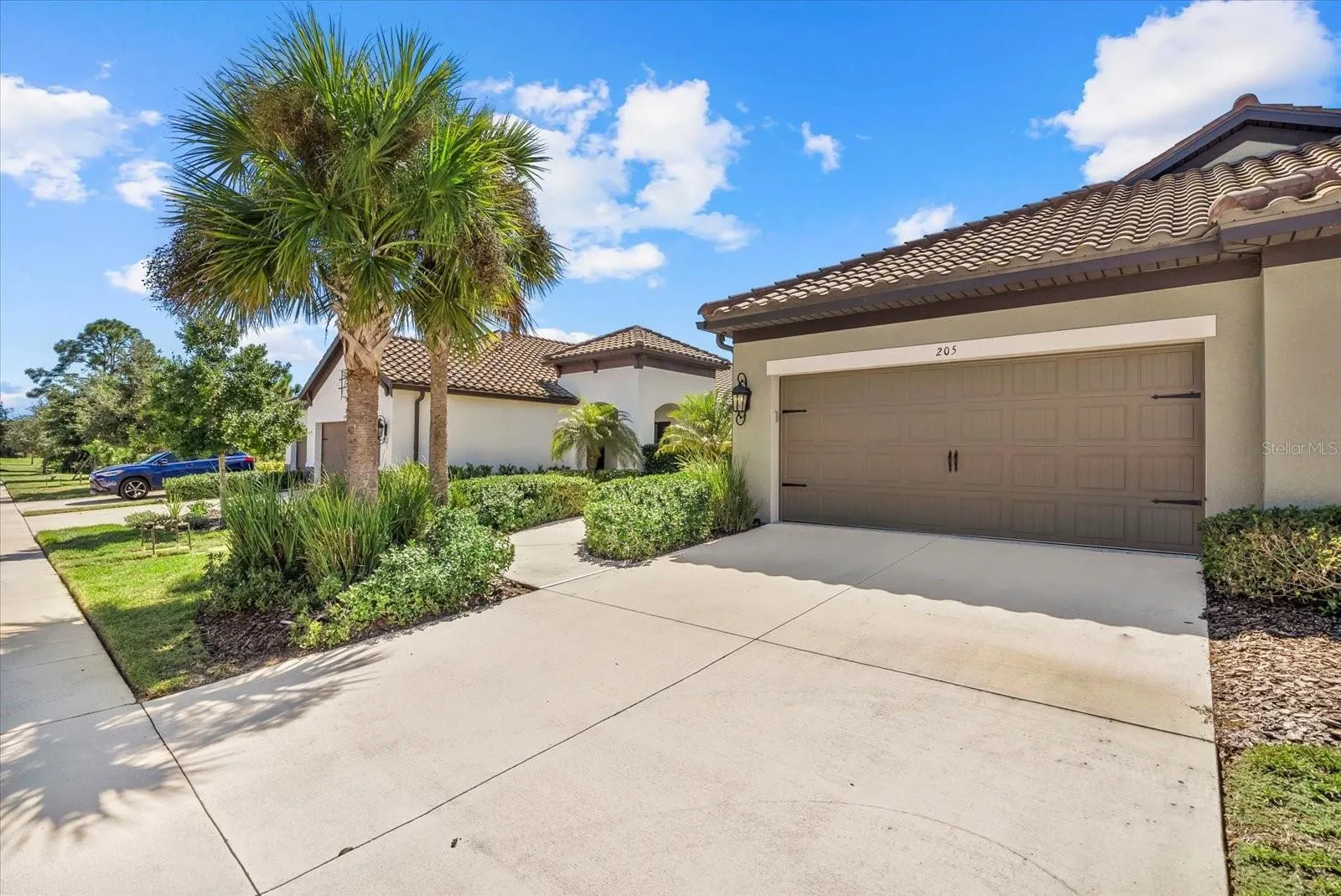 205 SAREZZO CIR