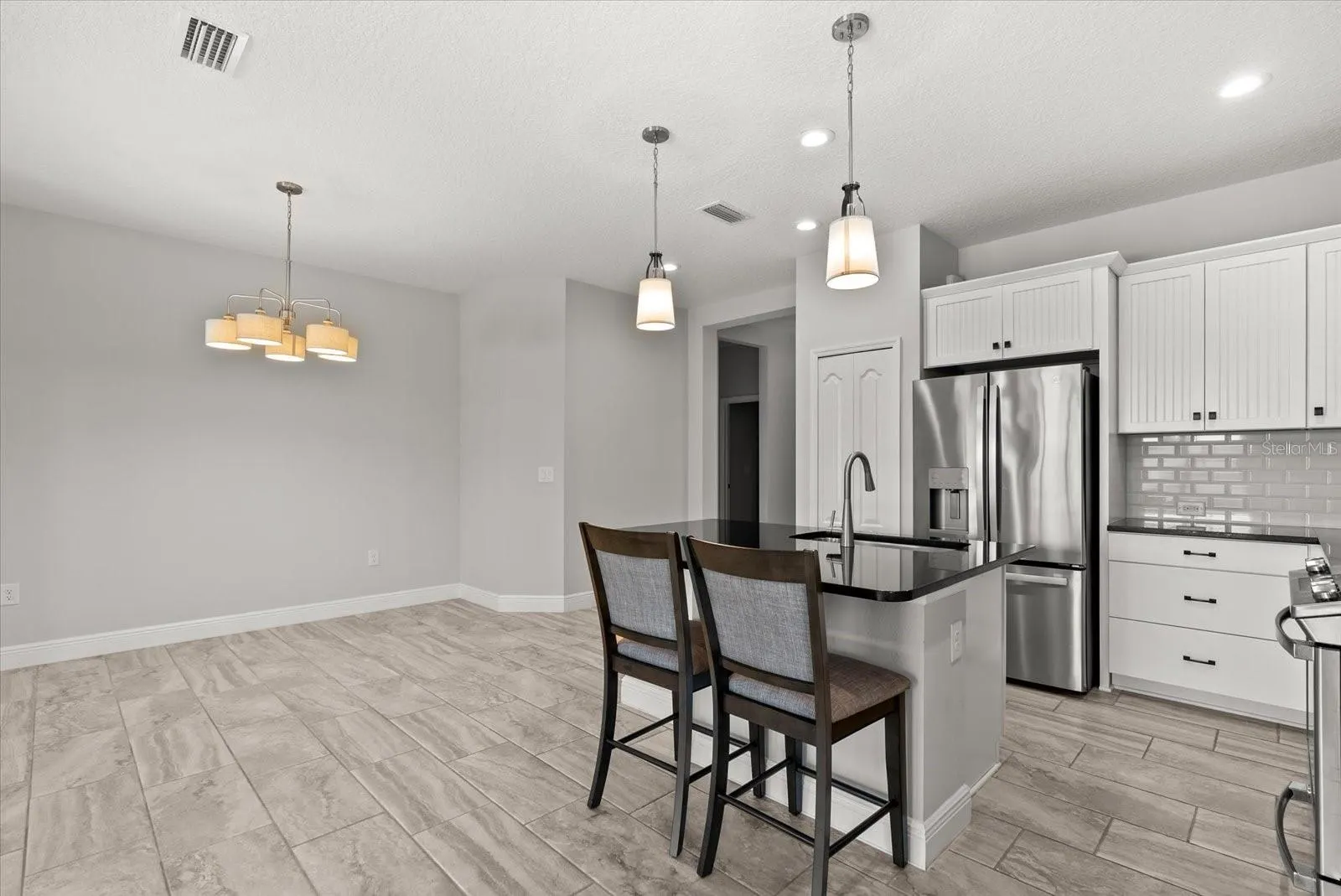 205 SAREZZO CIR